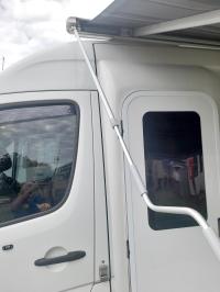 Photo by Rob From NSW. Mar 2024 - Telescopic Winder Handle - Suits Fiamma F45 L / F80 Awnings