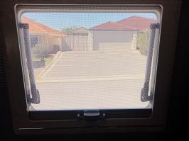 Photo by Rebecca From WA. Mar 2024 - Blind / Flyscreen Latch Set - Suits Dometic Seitz S4 Windows