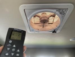 Mar 2024 - MaxxFan Plus Thermostatic Roof Vent - Power Lift / Rain Sensor / Remote / 355 x 355mm Cut-Out