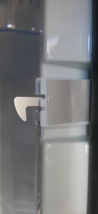 Photo by Barrie From WA. May 2024 - Door Lock - Suits Dometic RMD / RMDX Fridges