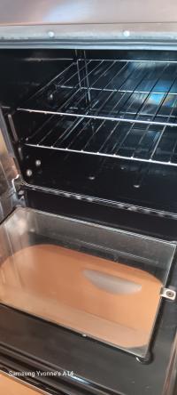 Photo by Yvonne From QLD. Jun 2024 - Oven Wire Shelf - 355 x 285mm - Suits White 4 Burner & Stainless Steel 3 Burner Smev Ovens