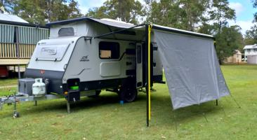 Photo by Andrew From QLD. Sep 2024 - CGear Privacy Screen - 3040 x 1800mm - Suits 11ft Awnings