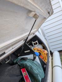 Photo by Leigh From VIC. Sep 2024 - Stabilus Gas Strut - 485mm Extended / 285mm Compressed / 250N / 8mm Shaft
