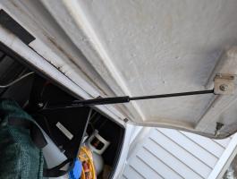Photo by Leigh From VIC. Sep 2024 - Stabilus Gas Strut - 485mm Extended / 285mm Compressed / 250N / 8mm Shaft
