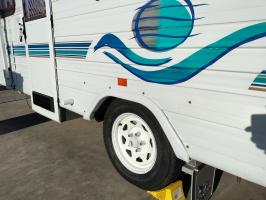 Photo by Darren From SA. Nov 2024 - Jayco Starcraft Single Wheel Spat - White