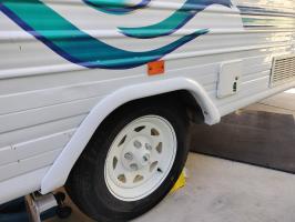 Photo by Darren From SA. Nov 2024 - Jayco Starcraft Single Wheel Spat - White