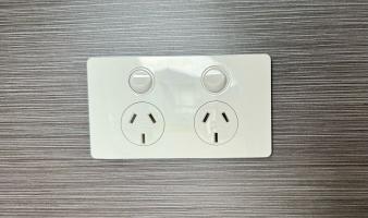 Photo by Bob From NSW. Nov 2024 - CMS Power Point Mounting Shroud - Beige