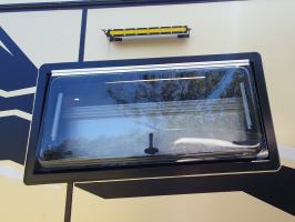 Photo by Elayne From NSW. Nov 2024 - MobiCool CHAL Alloy-Frame Window with Blind & Flyscreen - 900mm W x 450mm H