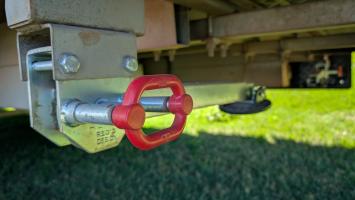 Photo by David From VIC. Dec 2024 - AL-KO Drop-Down Stabiliser Leg - Zinc / 840mm