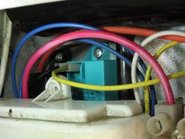 Photo by John From NSW. Dec 2024 - Reigniter - 12V - Suits Dometic AES RM2355 / RM4211 / RM2455 / RM2555 / RM4605 Fridges