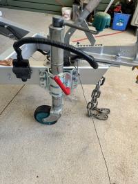 Photo by Margaret From NSW. Jan 2025 - AL-KO Premium Extra-Wide Jockey Wheel Clamp - 170 x 120mm / Zinc-Plated
