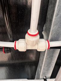 Photo by Allan From WA. Feb 2025 - Locking Clips - Red - 100 Pack - Suits John Guest 12mm Push-On Fittings