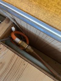 Photo by Alex From SA. Mar 2025 - Bromic Gas Hose - 300mm - 5/16 inch Male SAE to 3/8 inch Male BSP