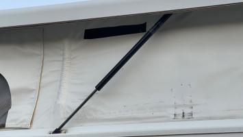 Photo by Benjamin From VIC. May 2025 - Stabilus Gas Strut - 825mm Extended / 471mm Compressed / 630N / 10mm Shaft