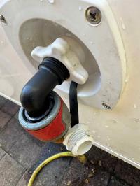 Photo by Geoffrey A From QLD. Jul 2025 - Click-On Hose Elbow Adaptor - Click-On x 3/4 inch Male NPT - Black PVC