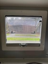 Photo by Terese. Aug 2025 - Internal Frame with Blind & Flyscreen - Suits 500 x 300mm Dometic Seitz S4 Dlux Windows