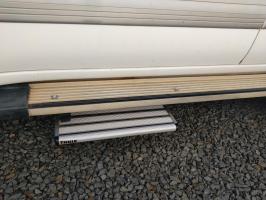 Photo by Patrick From QLD. Sep 2025 - Thule Single Step 12V 550 - Electric Drop-Down Caravan Step / Aluminium