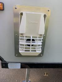 Photo by Stephen From QLD. Sep 2025 - Truma UltraRapid Hot Water System - Gas - 14L - Cream Cowl