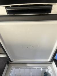 Photo by Nick Gaudio From SA. Dec 2025 - Lid Latch Assembly - Suits Dometic CFX3 55 / 55IM / 75DZ / 95DZ & CFX5 55 / 55IM / 75DZ / 95DZ Portable Fridges