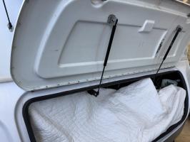 Photo by Matt From SA. Dec 2025 - Stabilus Gas Strut - 501mm Extended / 301mm Compressed / 100N / 8mm Shaft
