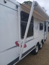 Photo by Brian From SA. Jan 2026 - Dometic 8700 Awning Hardware Kit - Standard - White (Left & Right)