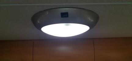 Photo by David From TAS. Feb 2026 - D-Type LED Fluorescent Tube Replacement Board - 12V / 8.5W / 630lm / Cool White