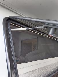 Photo by Ian From QLD. Mar 2026 - Window Strut Pair - Suits 450mm H x 1100mm W Sanjo Push-Out Windows