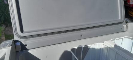 Photo by Lindsay From QLD. Mar 2026 - Lid Gasket - 1.75m - Suits Dometic CFX Portable Fridges