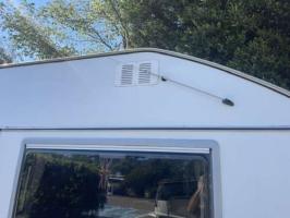 Photo by Gerald From NSW. Apr 2026 - RV Media Telescopic Wall-Mount Radio Antenna - 1.5m Cable