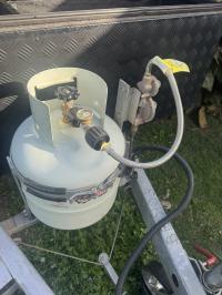 Photo by Neville From VIC. Apr 2026 - Keefer Stainless Steel Braided LCC27 Gas Pigtail - 450mm - 1/4 inch Male NPT - Single-Cylinder Systems