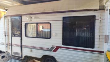 May 2026 - Aussie Traveller S4 Window with Integrated Blind & Flyscreen - Black Frame / 900mm H x 900mm W