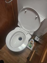 Photo by Tim From VIC. Jun 2026 - Toilet Seat & Cover - Ceramic-Bowl Models - Suits Thetford C250 / C260 / C263 Cassette Toilets