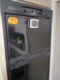 Jul 2026 - Thermostat - 240V - Suits Thetford N604M.3 Fridges