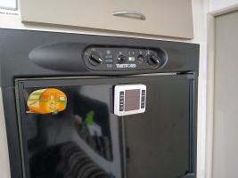 Jul 2026 - Thermostat - 240V - Suits Thetford N604M.3 Fridges