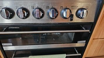 Photo by Paul From NSW. Jul 2026 - Oven Control Knob - Chrome - Suits Thetford Spinflo MK3 Ovens
