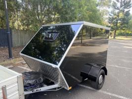 Jul 2026 - Aussie Traveller Single-Hopper Wind-Out Window - Black Frame - 280mm H x 457mm W