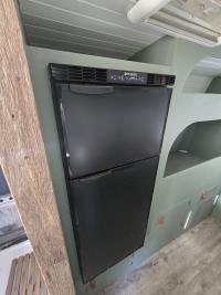 Photo by Ryan From NSW. Sep 2026 - Sphere Upright Compressor Fridge / Freezer - 175L - 12V