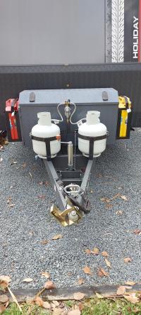 Photo by Christoper From QLD. Oct 2026 - Bromic Two-Stage RV Gas Regulator Kit - LCC27 - Twin Cylinders - 450mm Pigtails - 5/16 inch SAE Test Point