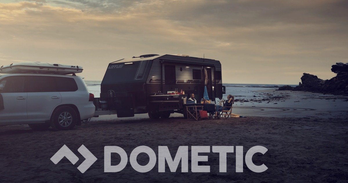 Dometic Banner