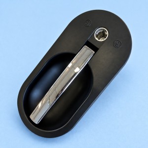 Outer Handle - Right-Hand Hinge - Suits Dometic CaraD-R100F Motorhome Entrance Doors