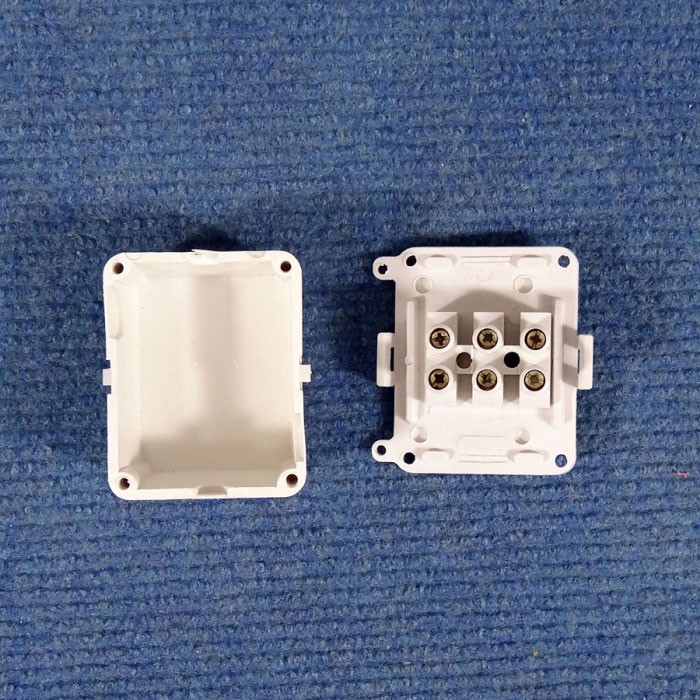 CaravansPlus: Junction Box, Small, 3 Wire, 50mm x 40mm ... 240v stove wiring 