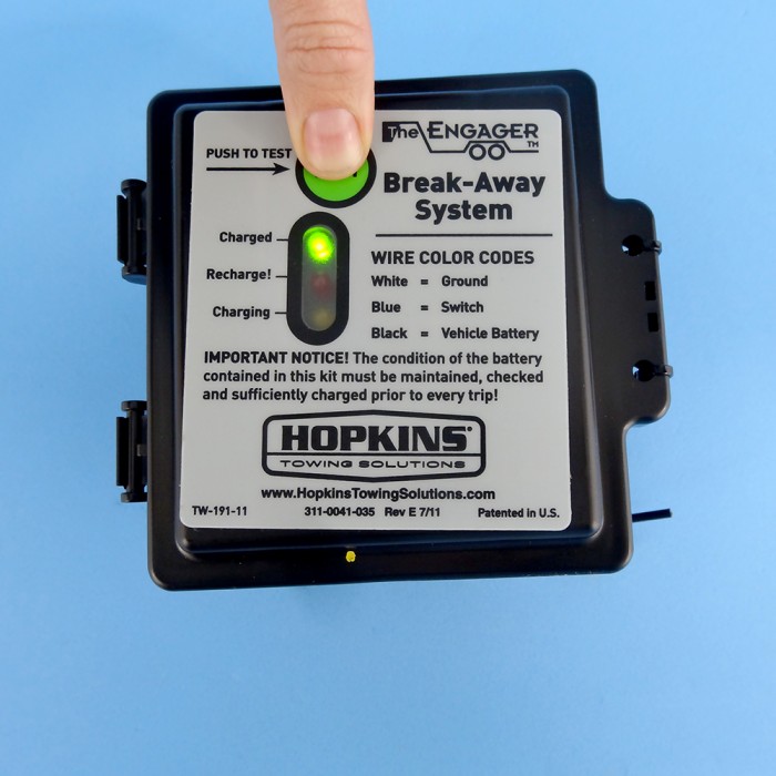 CaravansPlus | Hopkins The Engager Break-Away System