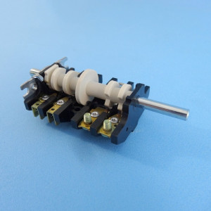 Selector Switch - Suits Dometic RM2310 / RGE410 Fridges