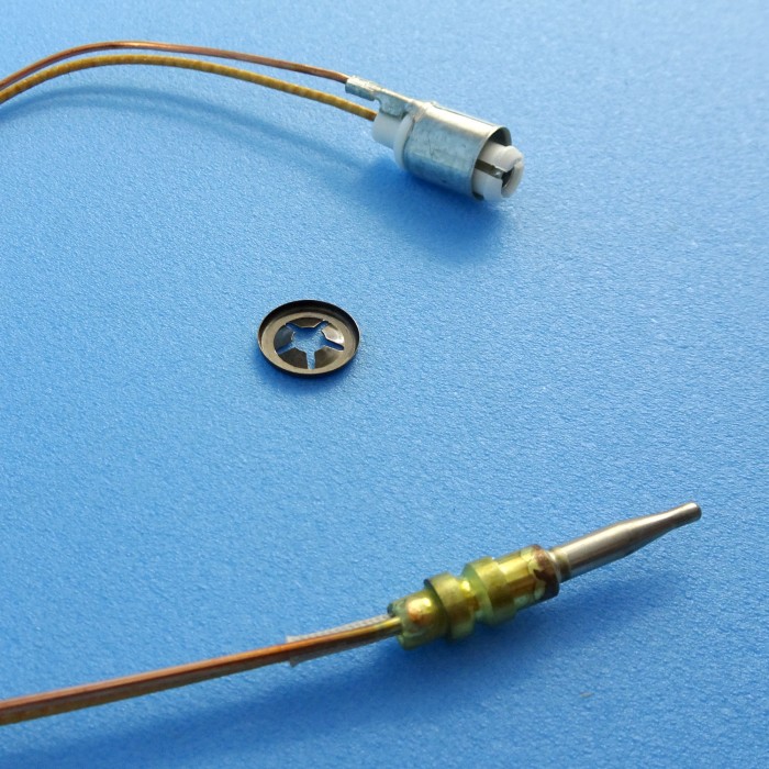 CaravansPlus Smev Thermocouple 220mm Smev Stove Parts RV