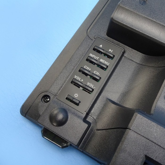 CaravansPlus RV Media 24 Inch HD LED TV & DVD Combo 12v / 24v