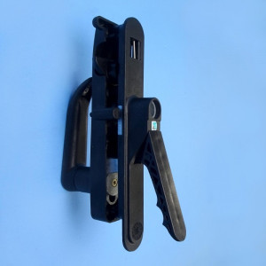 Camec 3-Point Main Door Lock - Right-Hand Hinge / Viewed from Outside / One-Key Compatible