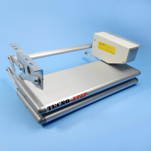 Nuova Mapa 12V Electric Double Caravan Step - 575mm Treads / Galvanised Steel Frame