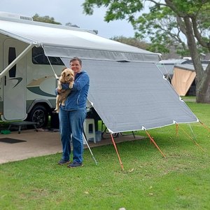 Coast V2 Sun Screen - 2805 x 1800mm - Pegs & Ropes Included - Suits 10ft Awnings