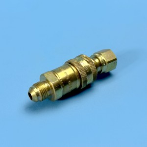 Bromic AC35 QC80 Quick-Connect Gas Adaptor - 3/8 inch Female SAE x 3/8 inch Male SAE